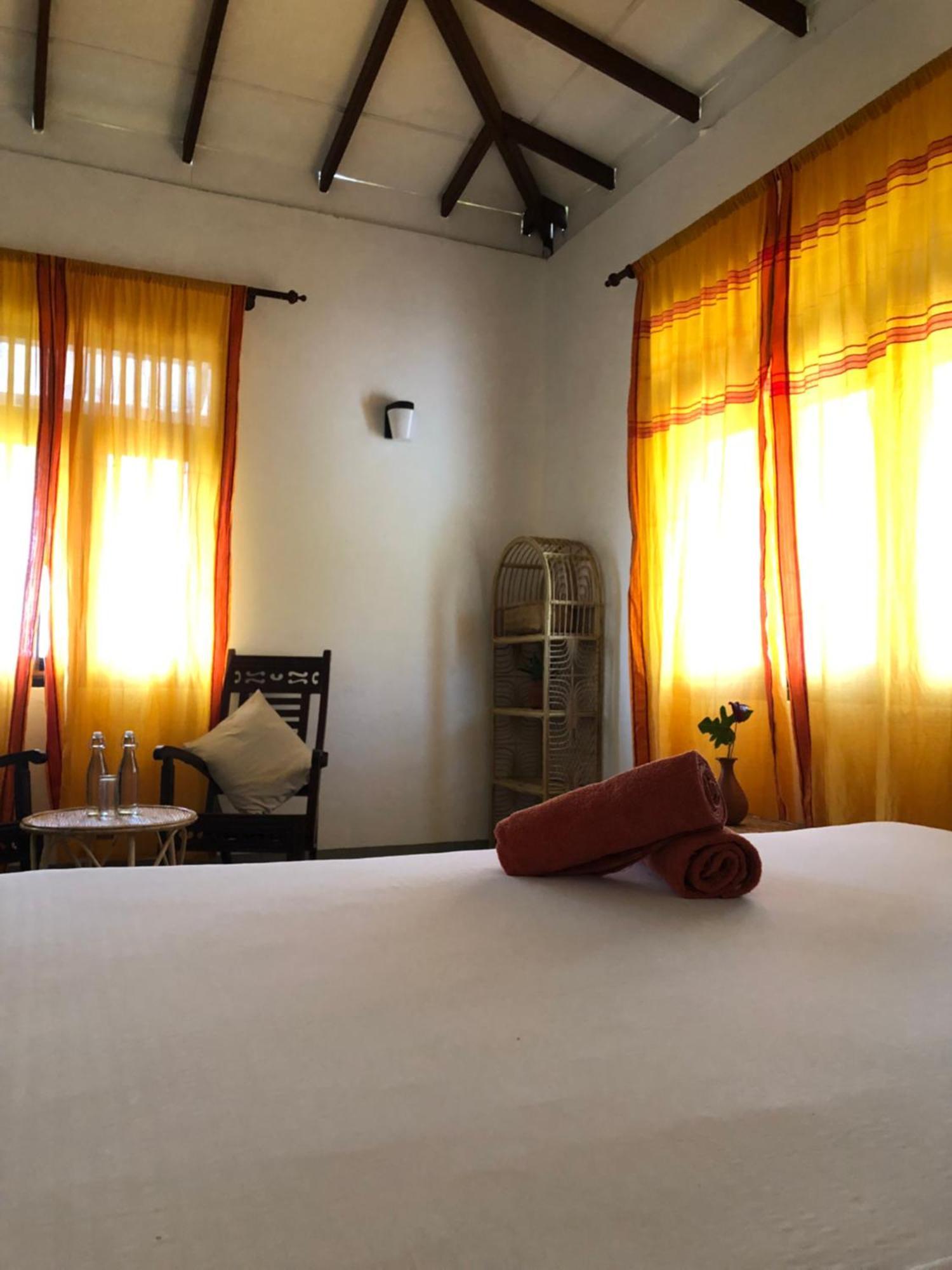 One Bhakthi Hotel Ahangama Luaran gambar