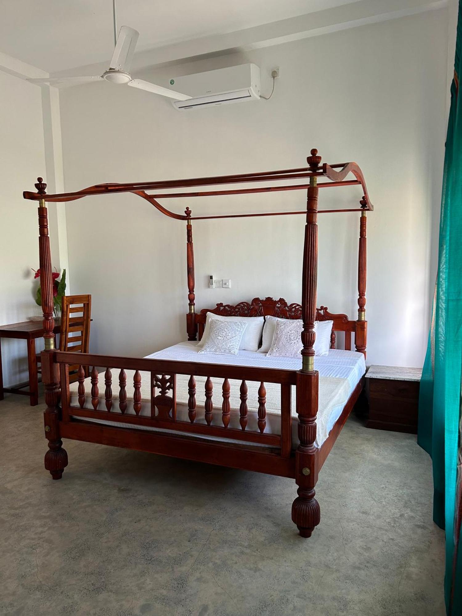 One Bhakthi Hotel Ahangama Luaran gambar